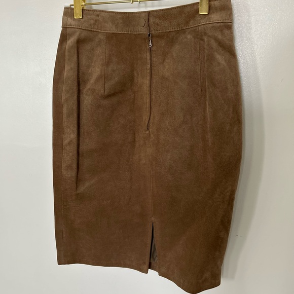 Chia Dresses & Skirts - Vintage Chic Brown Leather Pencil Skirt